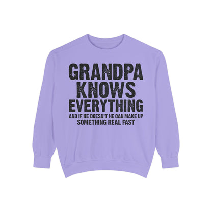 Grandpa Knows Everything Sweatshirt – Funny Father’s Day Gift, Grandpa Quotes, Gift for Grandpa