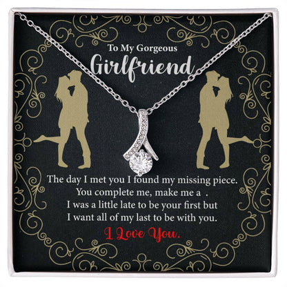 To my girlfriend Alluring Beauty Necklace - Gifts for girlfriend