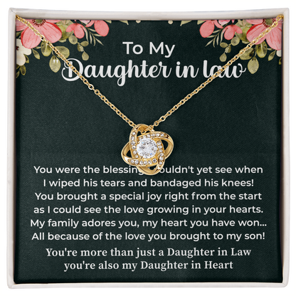 Daughter in Law Gifts Necklace From Mother in Law To My Bonus Daughter in Law Honor Pendant Jewelry with Message Card and Gift Box. Surprise Gift for Daughter in Law. Daughter in Law Gift