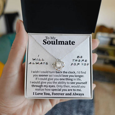Soulmate Love Knot Necklace – Perfect Gift for Your Soulmate