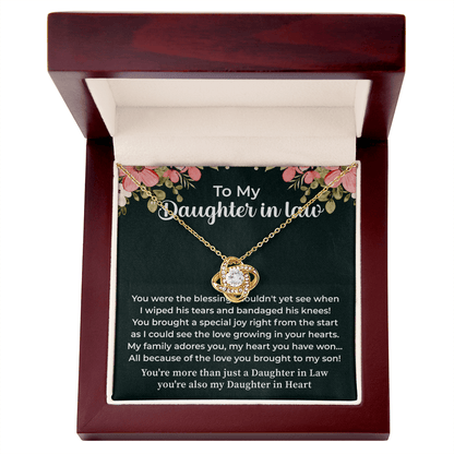 Daughter in Law Gifts Necklace From Mother in Law To My Bonus Daughter in Law Honor Pendant Jewelry with Message Card and Gift Box. Surprise Gift for Daughter in Law. Daughter in Law Gift - Beauty Belliss