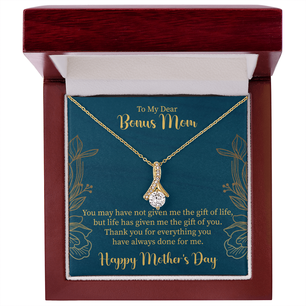 bonus mom necklace with message card