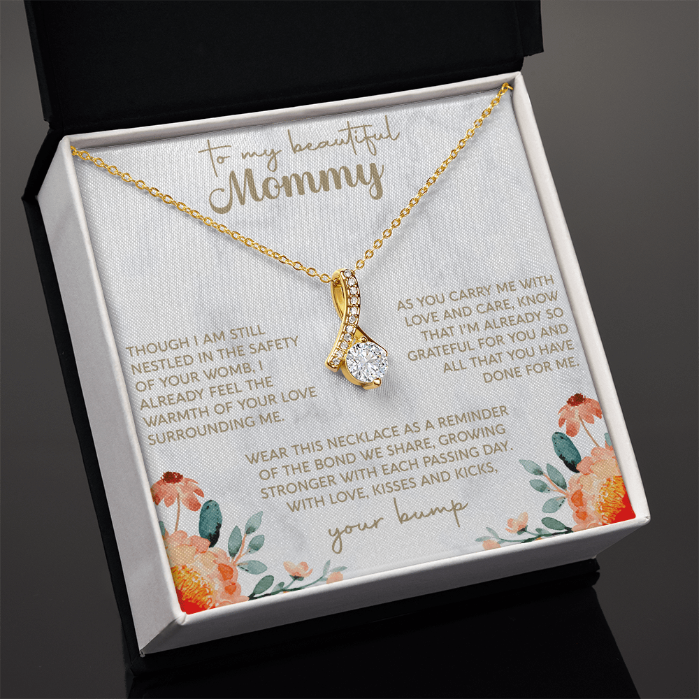 necklace displayed with a sentimental message card for mommy