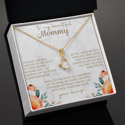 necklace displayed with a sentimental message card for mommy